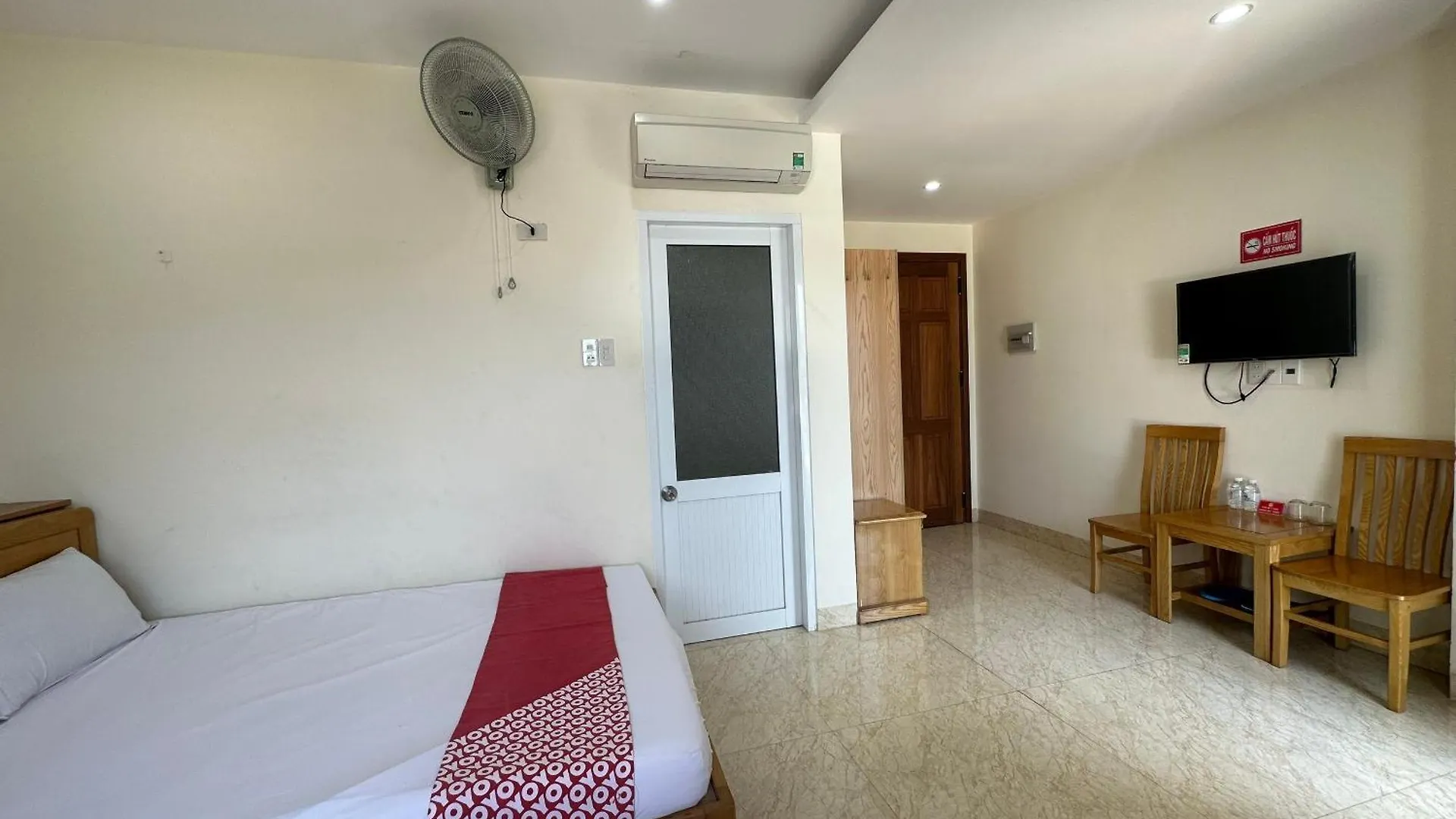 **  Italy Hotel Nha Trang Vietnam