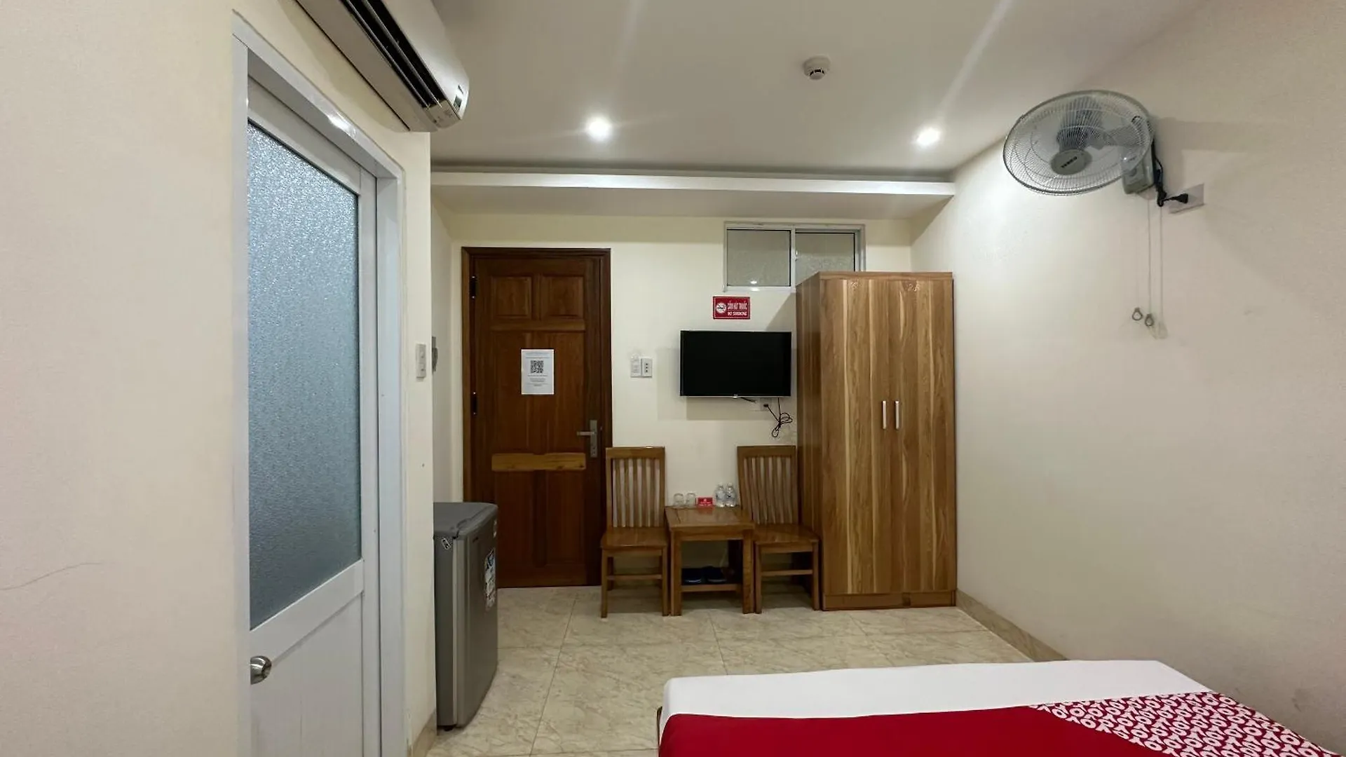 Italy Hotel Nha Trang 2*,